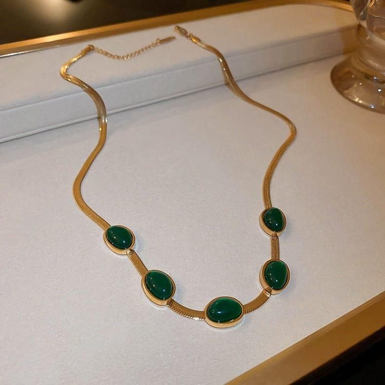 Luxury Oval Green Crystal Jewelry Set – 18K Gold-Plated Necklace & Bracelet (Emerald Green)